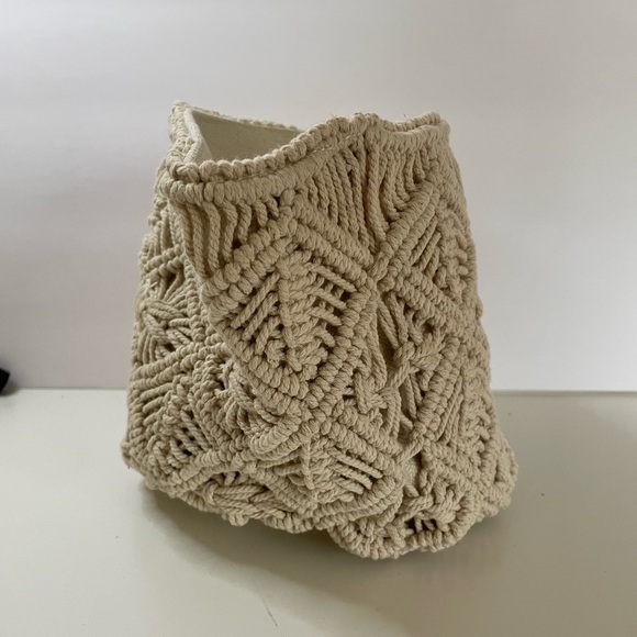 NWT Urban Outfitters Macramé Rattan Catch-All Basket- Small - Picture 9 of 12